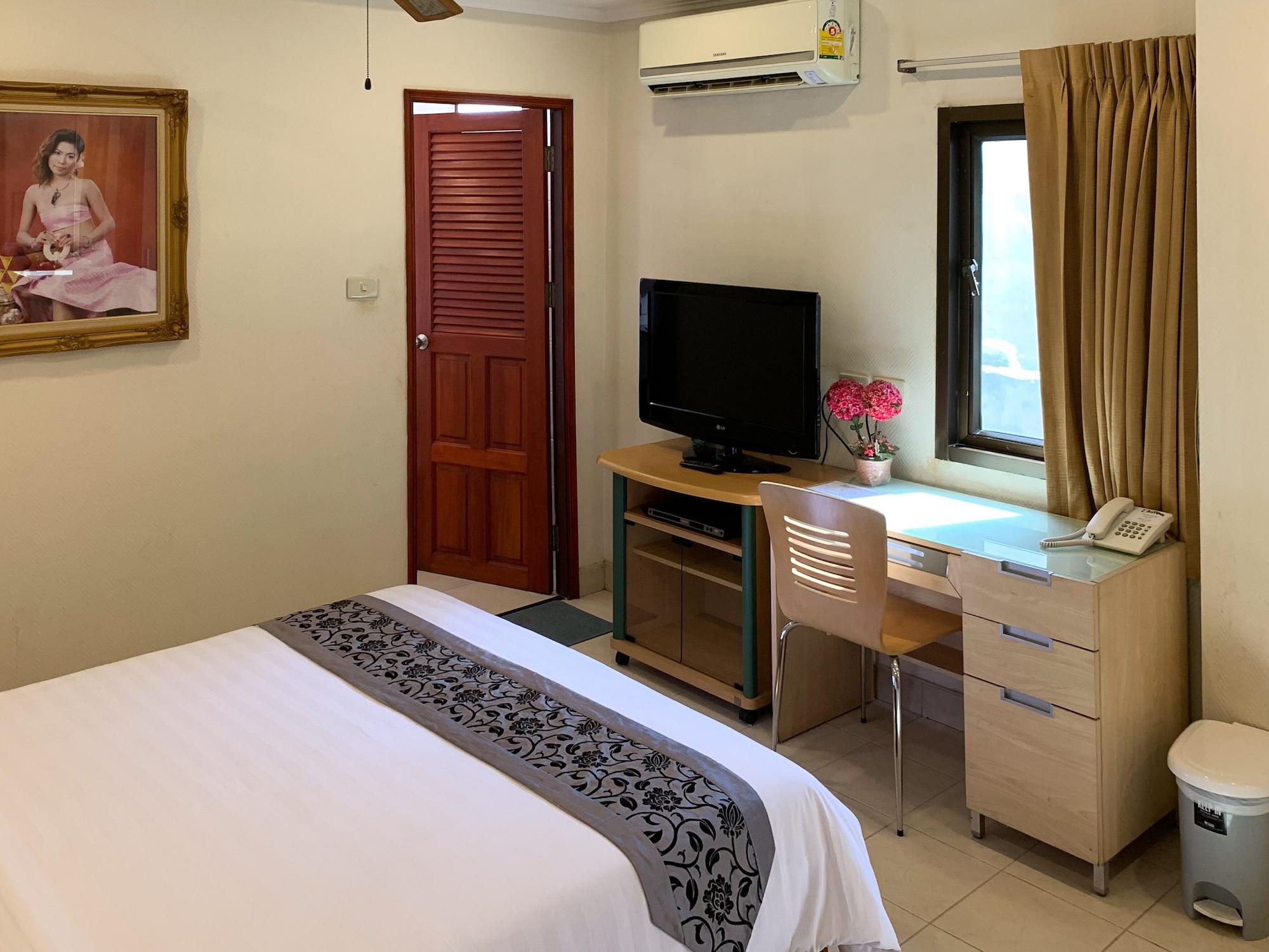 The Classroom Hotel Патая Екстериор снимка