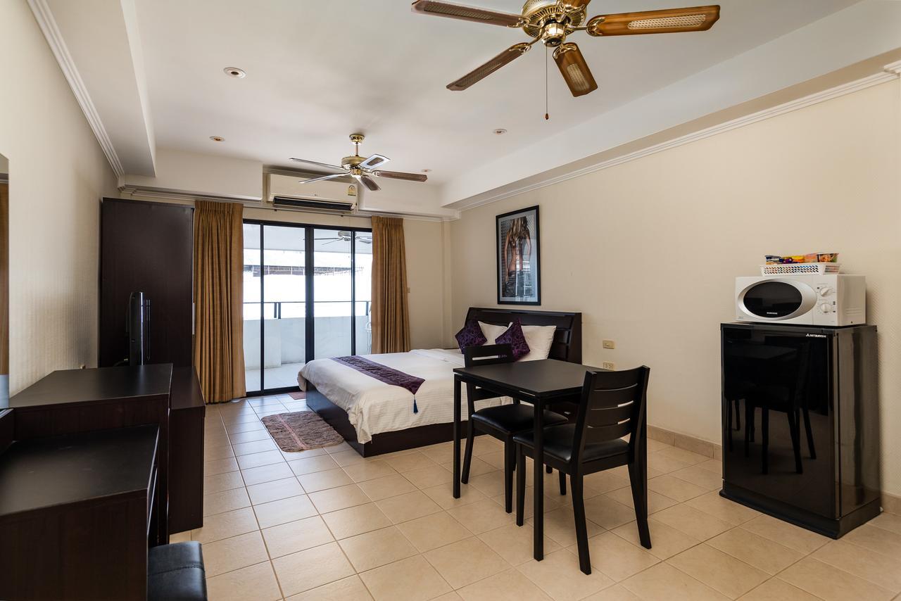 The Classroom Hotel Патая Екстериор снимка